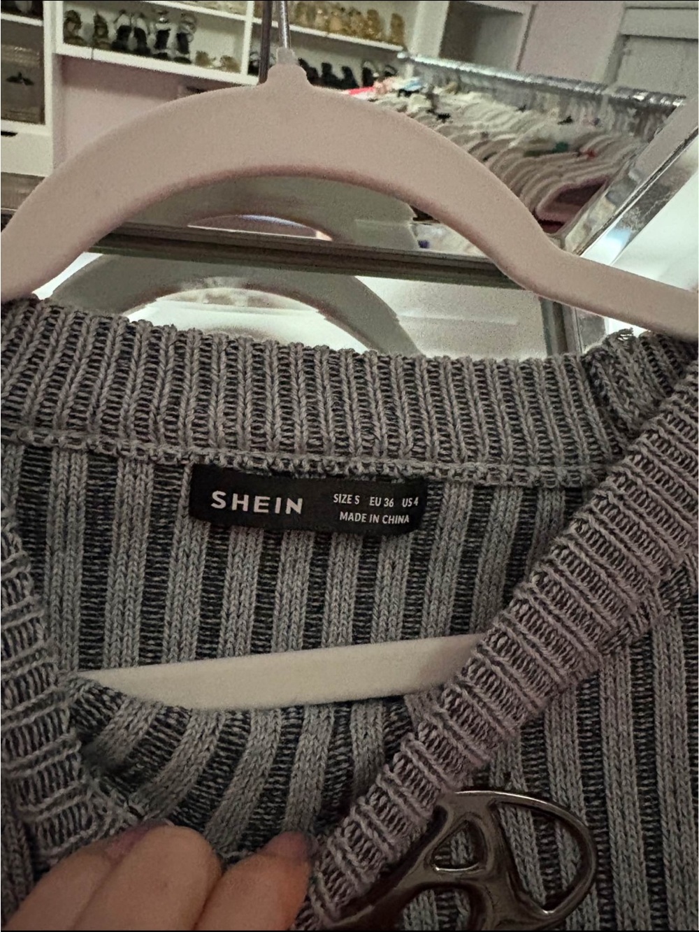 Sweater - Picture 3 of 3